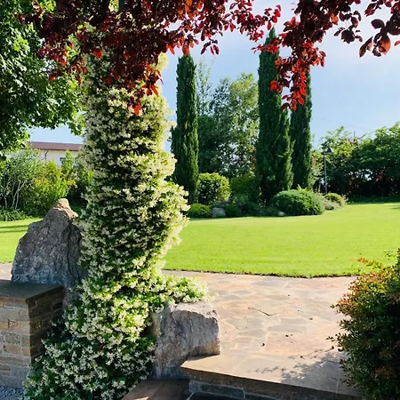 Bed & Breakfast Beauty House