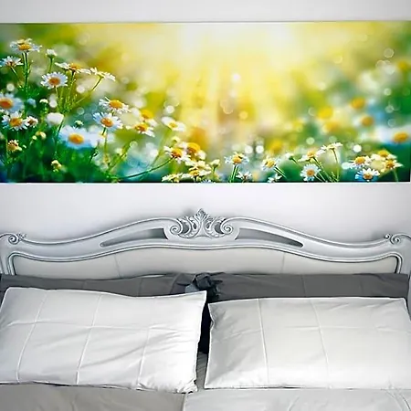 Beauty House - Jacuzzi - Giardino Privato Bed and breakfast 3*