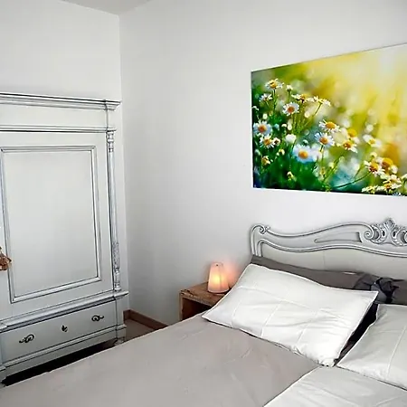 Bed and breakfast Beauty House - Jacuzzi - Giardino Privato